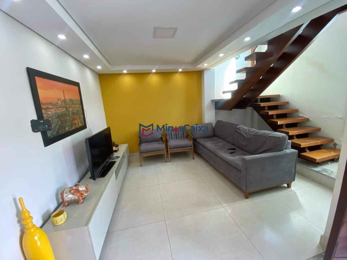 Casa, Santa Maria, 4 Quartos, 3 Vagas, 3 Suítes