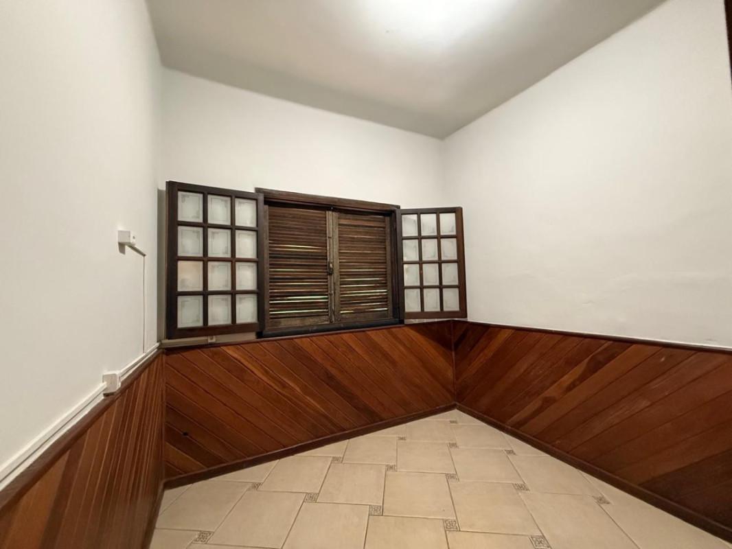 Casa, Sagrada Família, 3 Quartos, 3 Vagas, 2 Suítes