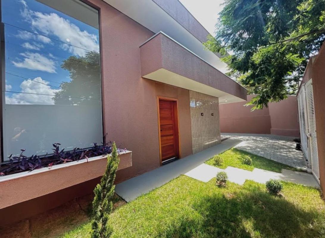 Casa, Lundcea, 3 Quartos, 2 Vagas, 1 Suíte