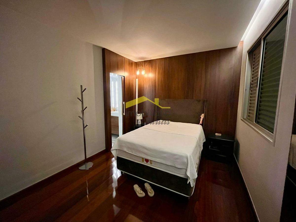 Cobertura, Buritis, 4 Quartos, 2 Vagas, 2 Suítes