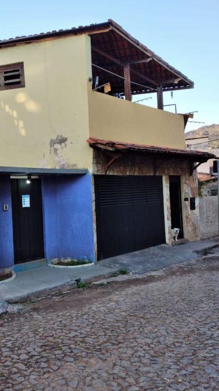 Casa, Centro, 4 Quartos, 3 Vagas, 1 Suíte