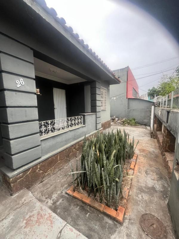 Casa, Barreiro, 4 Quartos, 3 Vagas, 1 Suíte