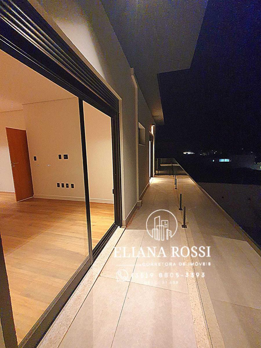 Casa, Vila Paiva, 3 Quartos, 4 Vagas, 3 Suítes