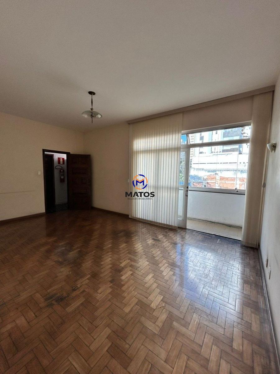 Apartamento, Santo Agostinho, 3 Quartos, 1 Vaga, 1 Suíte