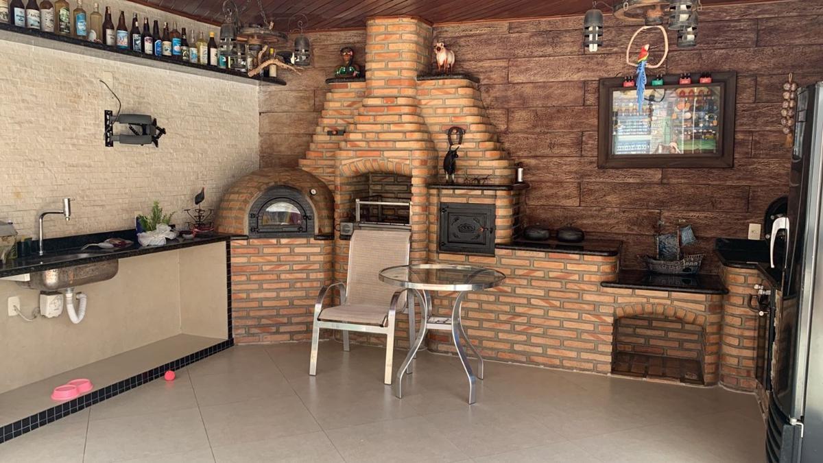 Apartamento, Pirajá, 4 Quartos, 6 Vagas, 2 Suítes