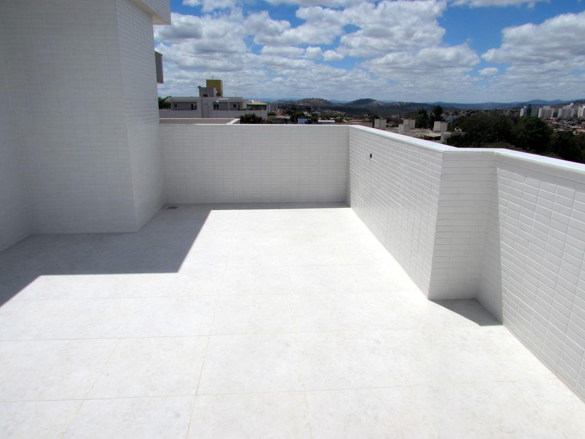 Apartamento, Planalto, 4 Quartos, 4 Vagas, 2 Suítes