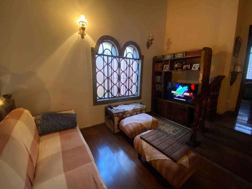 Casa, Santa Lúcia, 4 Quartos, 6 Vagas, 1 Suíte