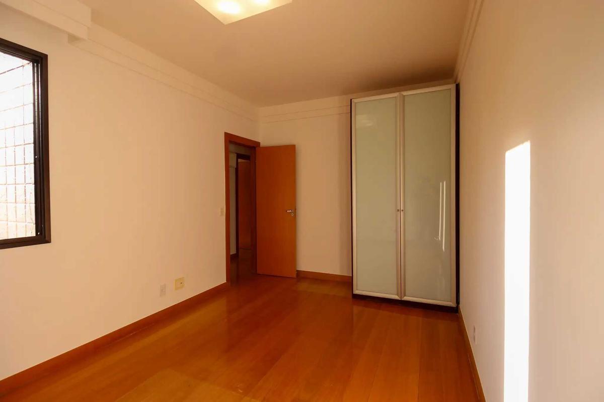 Apartamento, Santa Lúcia, 4 Quartos, 4 Vagas, 2 Suítes