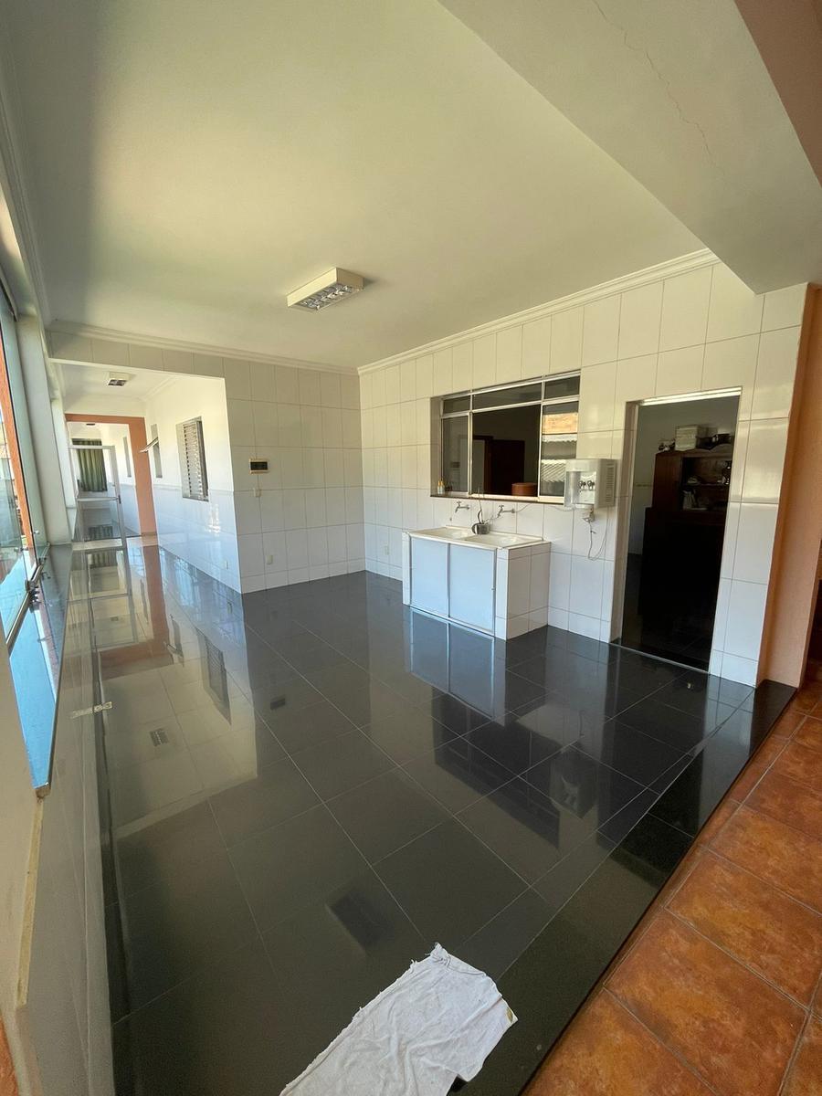 Apartamento, Nacional, 6 Quartos, 4 Vagas, 4 Suítes