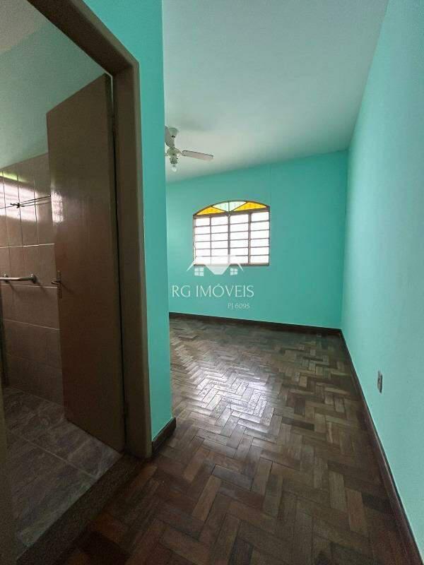 Casa, Betânia, 3 Quartos, 2 Vagas, 1 Suíte