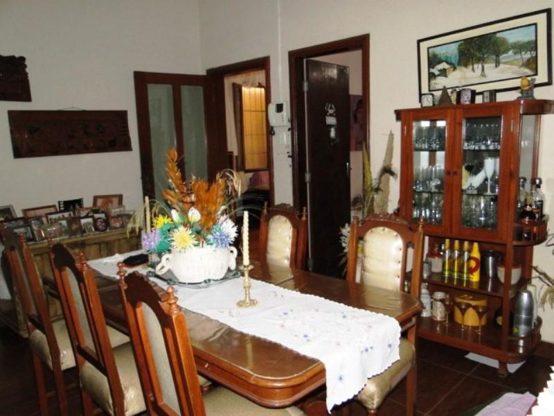 Casa, Sagrada Família, 4 Quartos, 2 Vagas, 2 Suítes