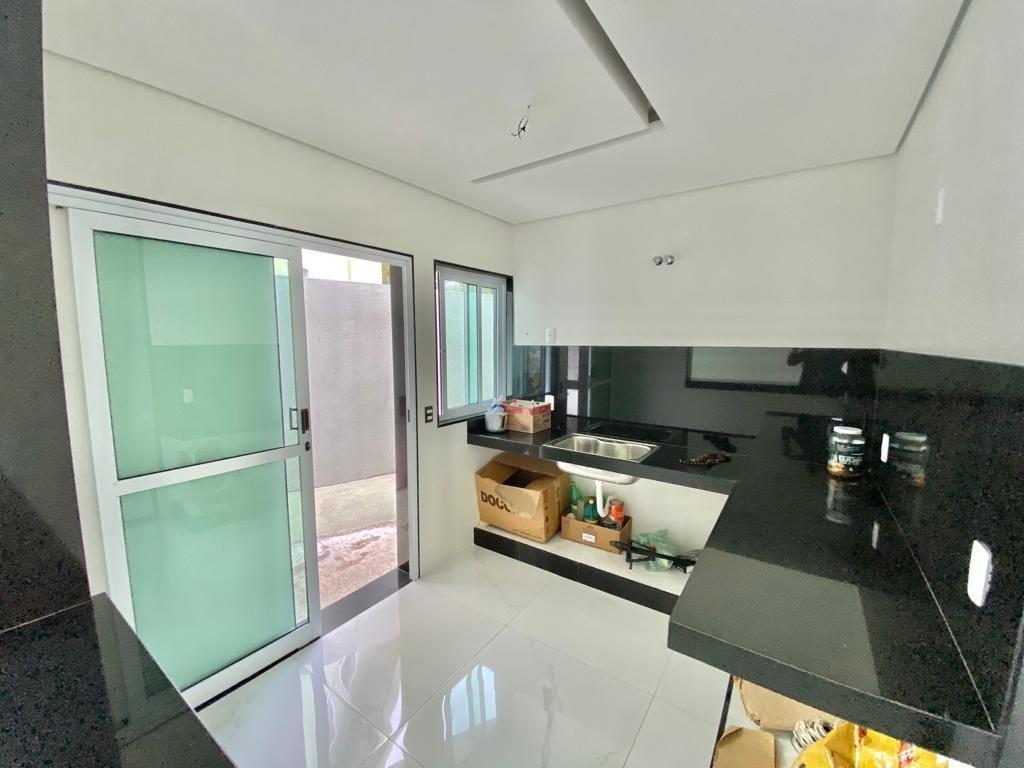 Casa, Céu Azul, 3 Quartos, 3 Vagas, 1 Suíte