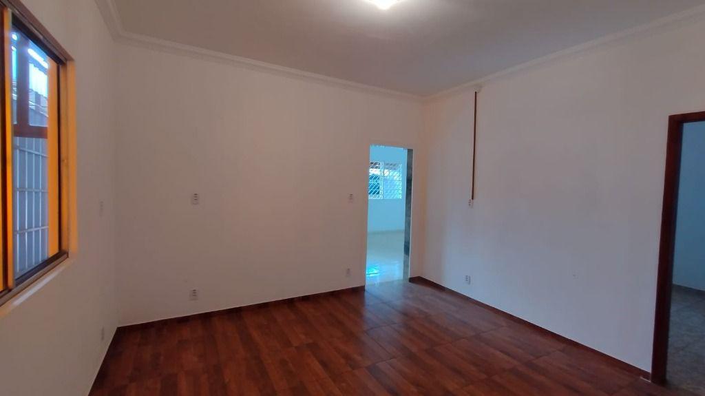 Casa, Mangabeiras, 6 Quartos, 4 Vagas, 1 Suíte