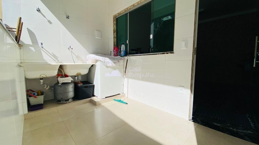 Casa, Piratininga (venda Nova), 4 Quartos, 8 Vagas, 1 Suíte