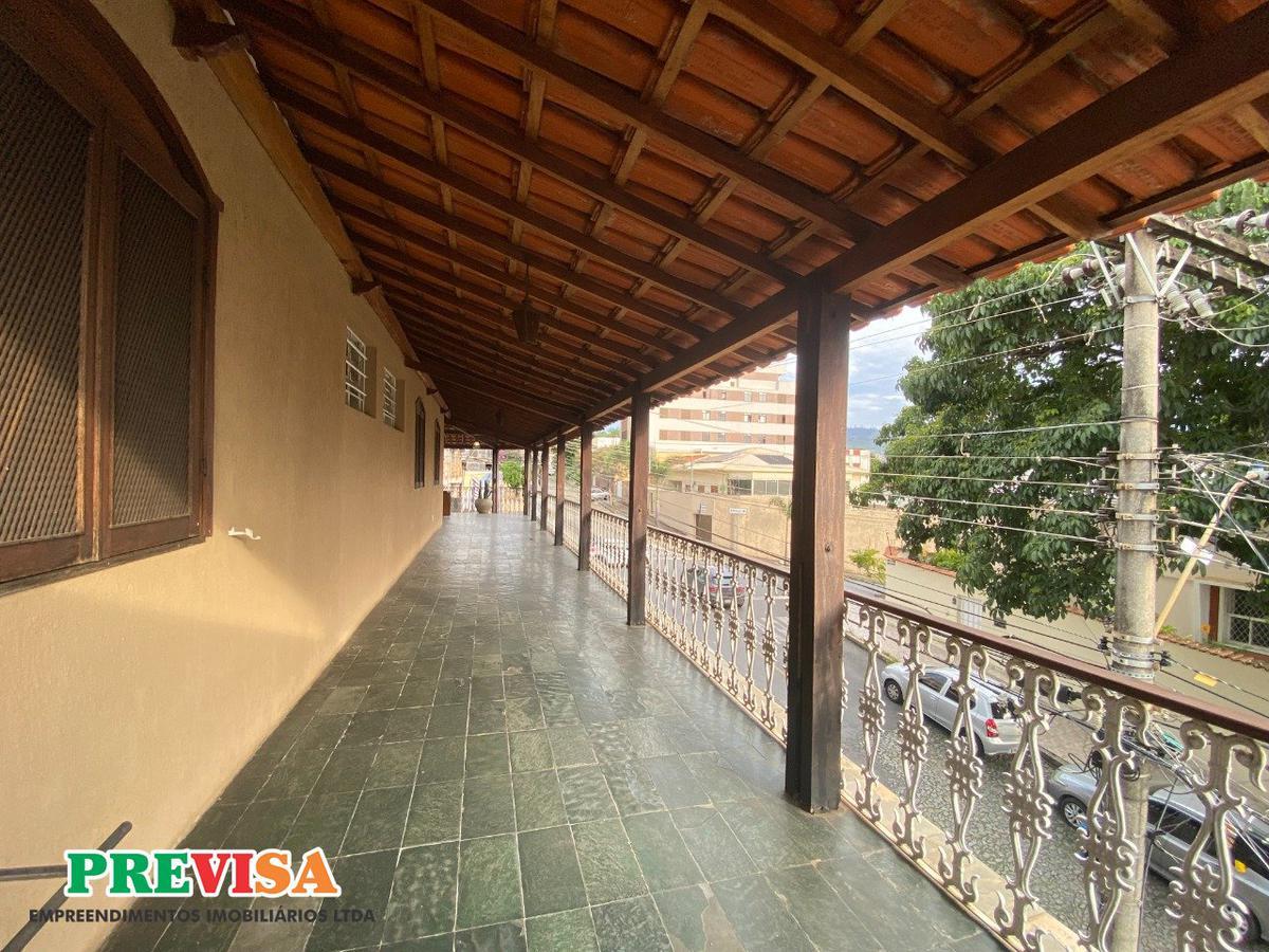 Casa, Sagrada Família, 3 Quartos, 3 Vagas, 1 Suíte