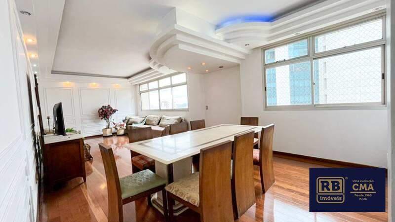 Apartamento, Funcionários, 4 Quartos, 2 Vagas, 1 Suíte