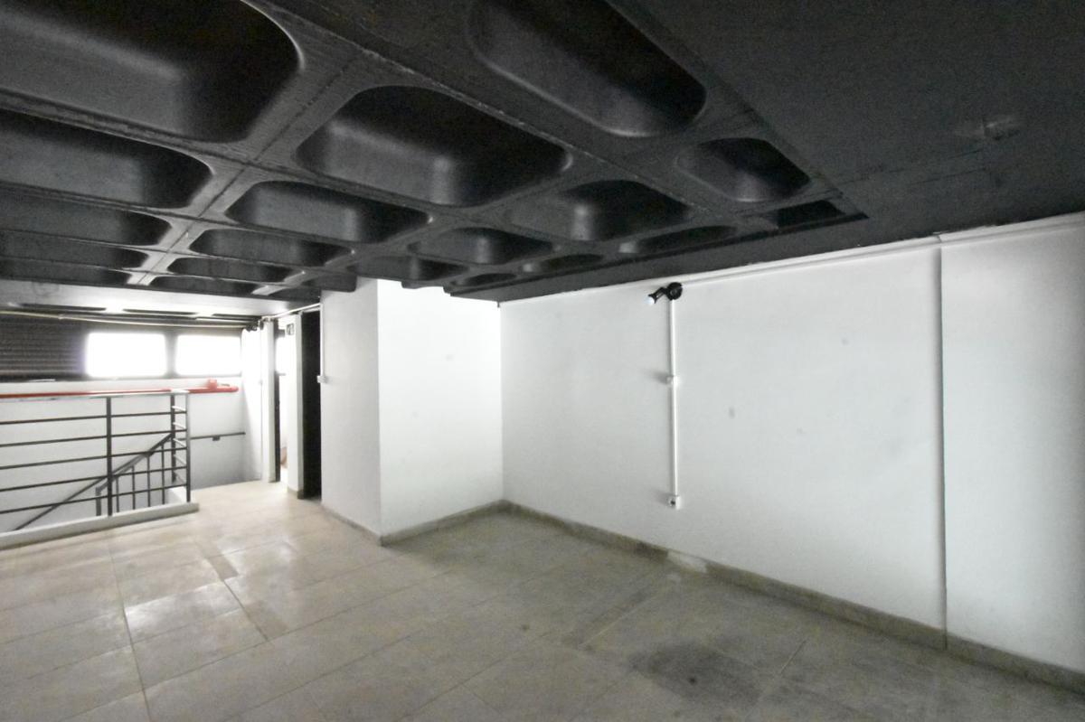 Andar, São Luiz (pampulha), 0 Quarto, 1 Vaga
