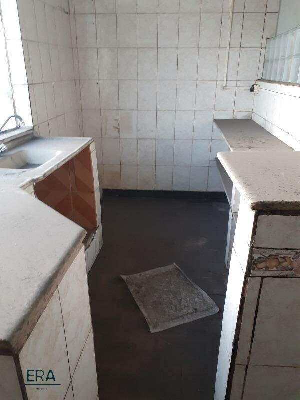 Sala, Centro, 0 Quarto, 0 Vaga