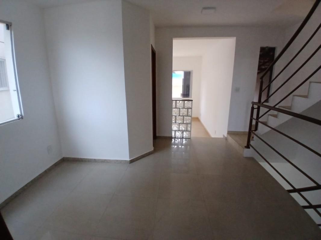Casa, Heliópolis, 3 Quartos, 2 Vagas, 3 Suítes