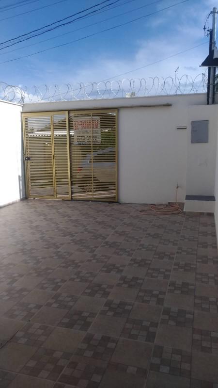 Casa, Jardim Vitória, 2 Quartos, 1 Vaga