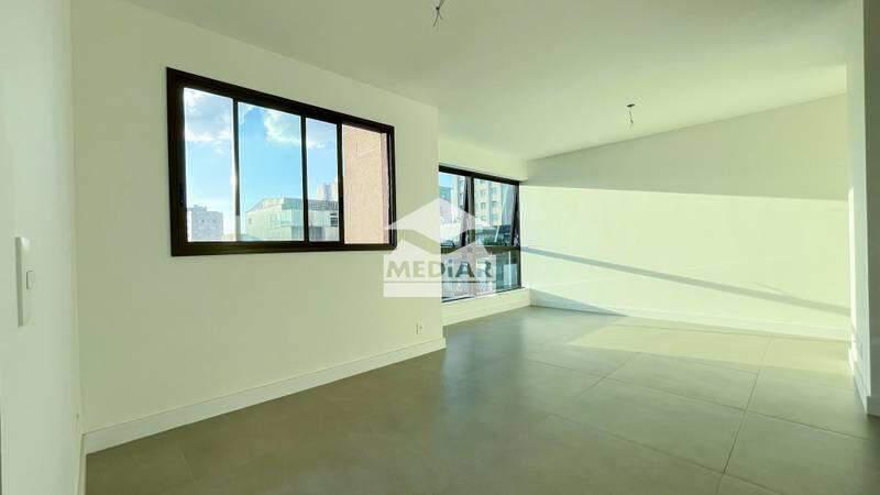 Apartamento, Cruzeiro, 3 Quartos, 2 Vagas, 1 Suíte