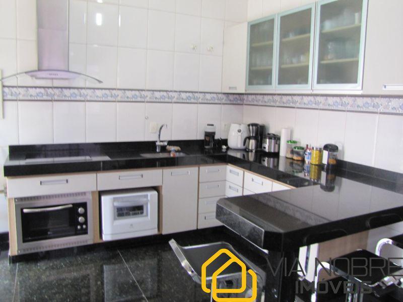 Casa, Serrano, 3 Quartos, 4 Vagas, 1 Suíte