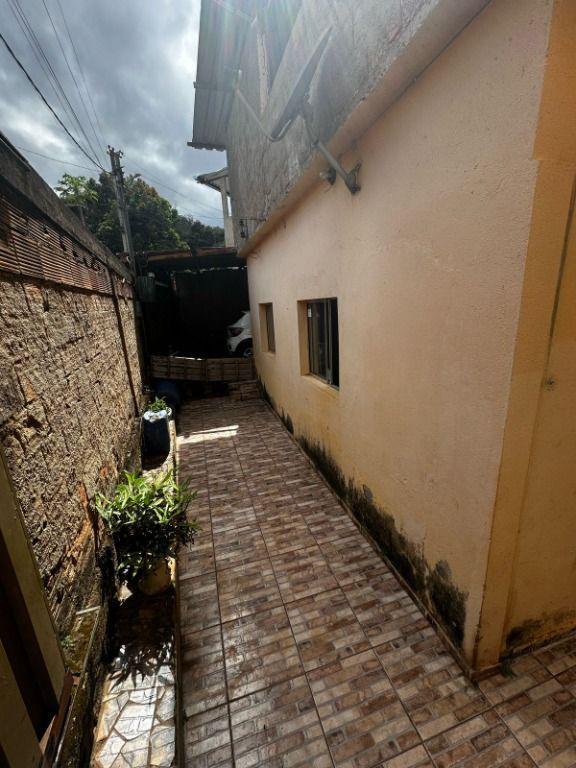 Casa, Mangueiras, 3 Quartos, 1 Vaga