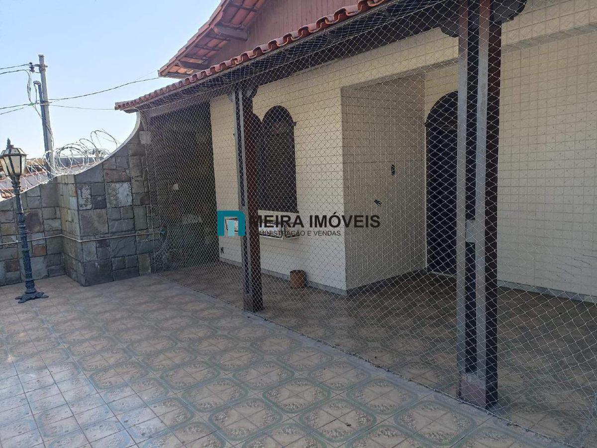 Casa, Nova Suíssa, 8 Quartos, 3 Vagas, 2 Suítes