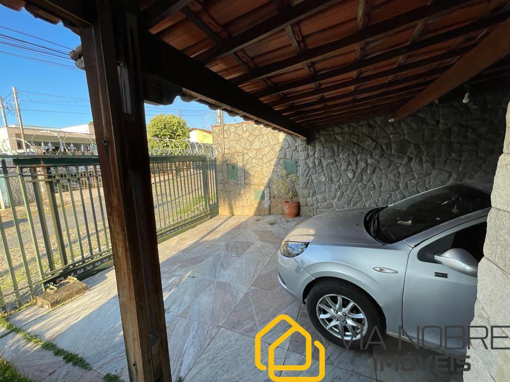Casa, Betânia, 3 Quartos, 3 Vagas, 2 Suítes