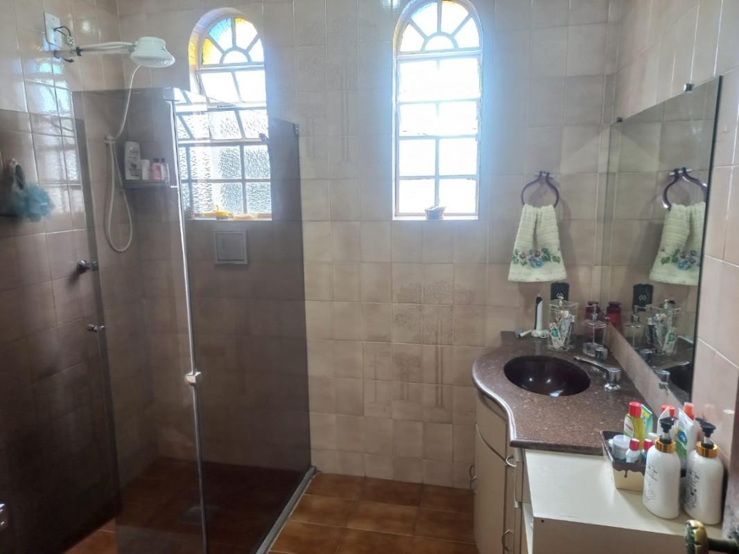 Casa, Planalto, 4 Quartos, 4 Vagas, 1 Suíte