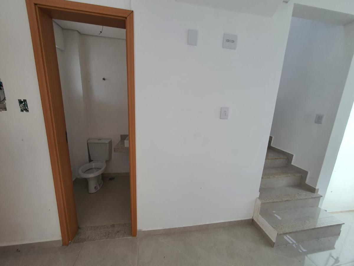 Casa, Santa Mônica, 2 Quartos, 1 Vaga