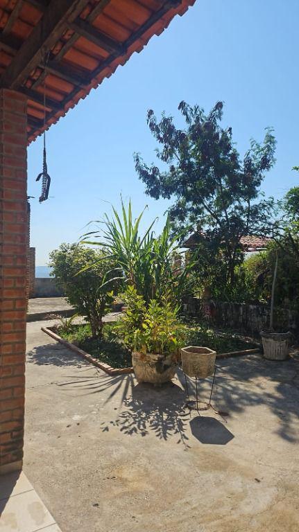 Fazenda, Ravena, 2 Quartos, 6 Vagas, 1 Suíte