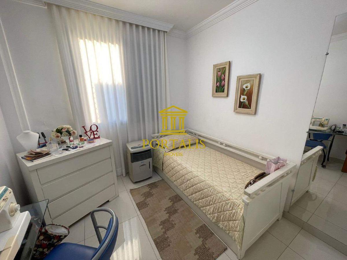 Apartamento, Graça, 3 Quartos, 2 Vagas, 1 Suíte