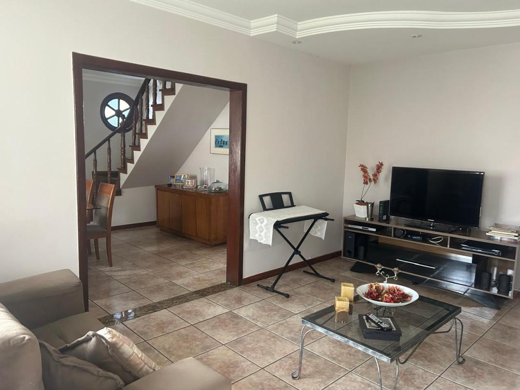 Casa, Diamante, 4 Quartos, 4 Vagas, 1 Suíte