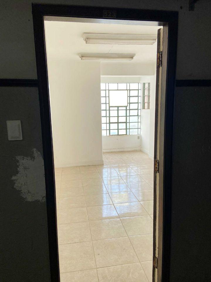 Sala, Centro