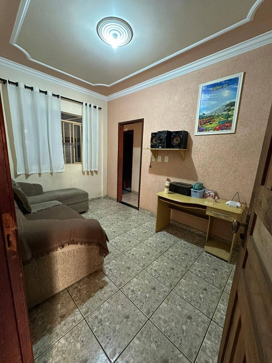 Casa, Granjas Vagalume, 3 Quartos, 2 Vagas, 1 Suíte