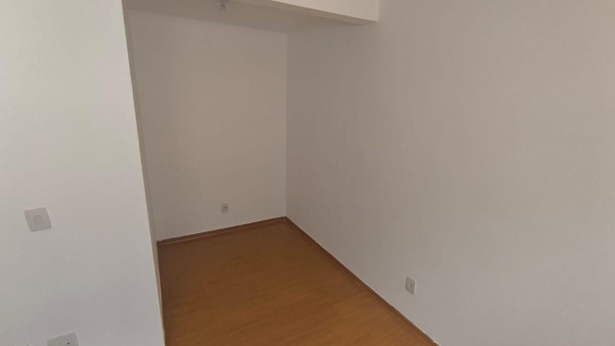 Apartamento, Sagrada Família, 4 Quartos, 4 Vagas, 1 Suíte