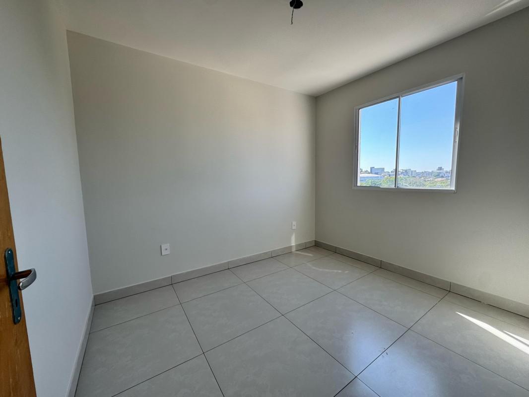 Apartamento, Santa Mônica, 2 Quartos, 1 Vaga