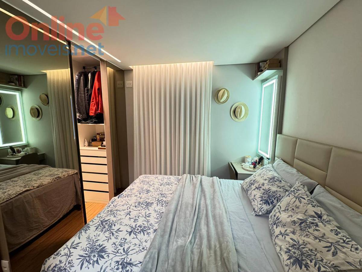 Apartamento, Castelo, 3 Quartos, 0 Vaga, 1 Suíte