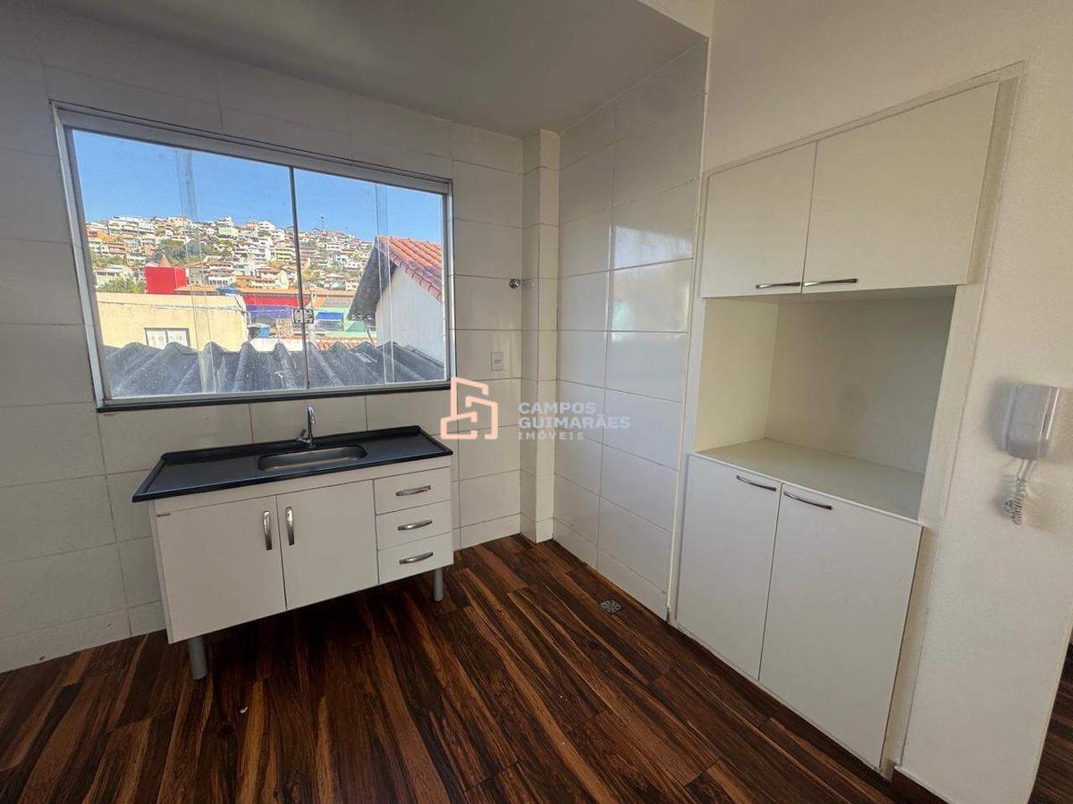 Apartamento, Barreiro, 2 Quartos, 1 Vaga