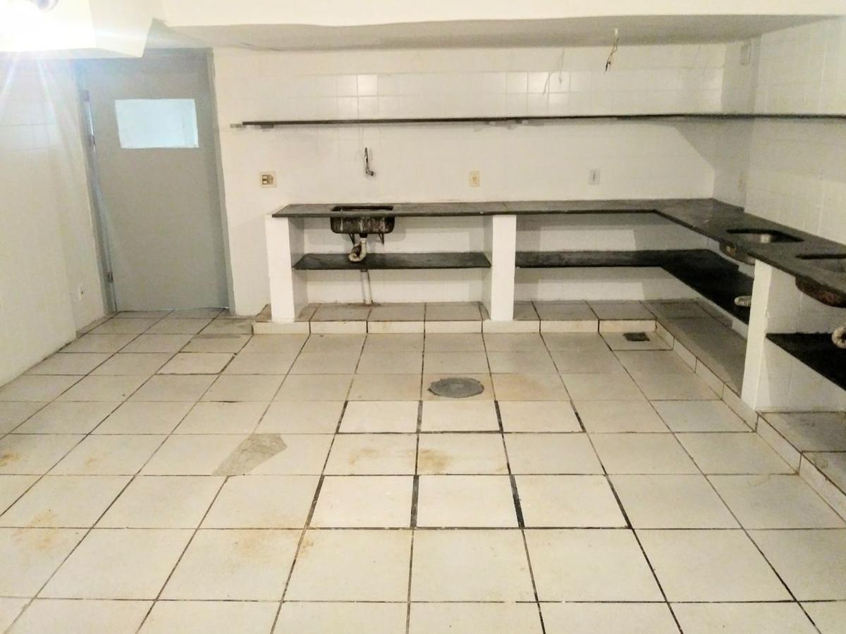 Andar, Savassi, 0 Quarto, 1 Vaga