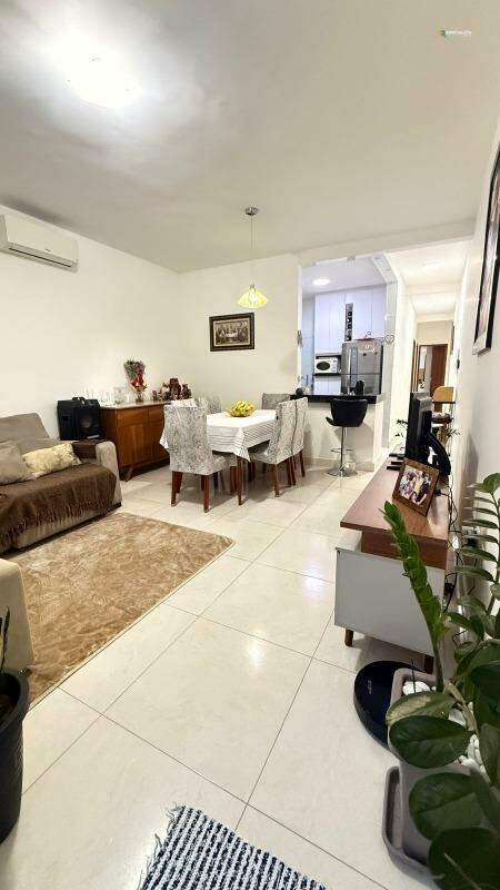 Casa, Monte Carlo, 2 Quartos, 2 Vagas