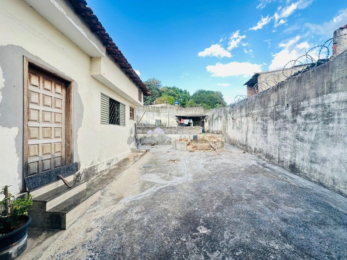 Casa, Santa Mônica, 4 Quartos, 3 Vagas