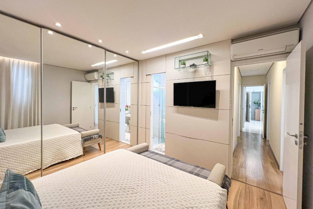 Apartamento, Castelo, 4 Quartos, 2 Vagas, 4 Suítes