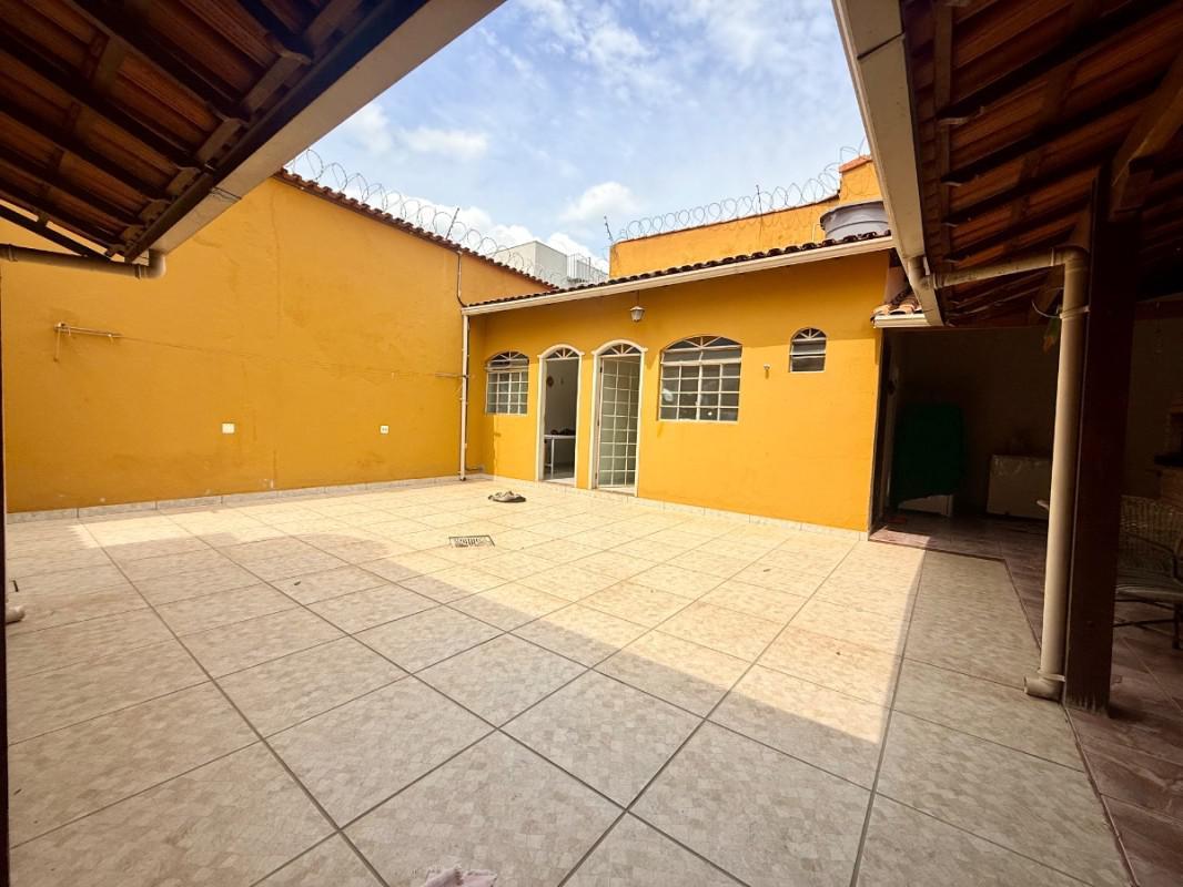 Casa, Renascença, 3 Quartos, 2 Vagas, 1 Suíte