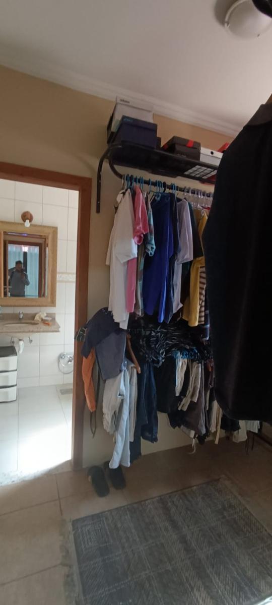 Casa, Casa Amarela, 5 Quartos, 40 Vagas, 5 Suítes