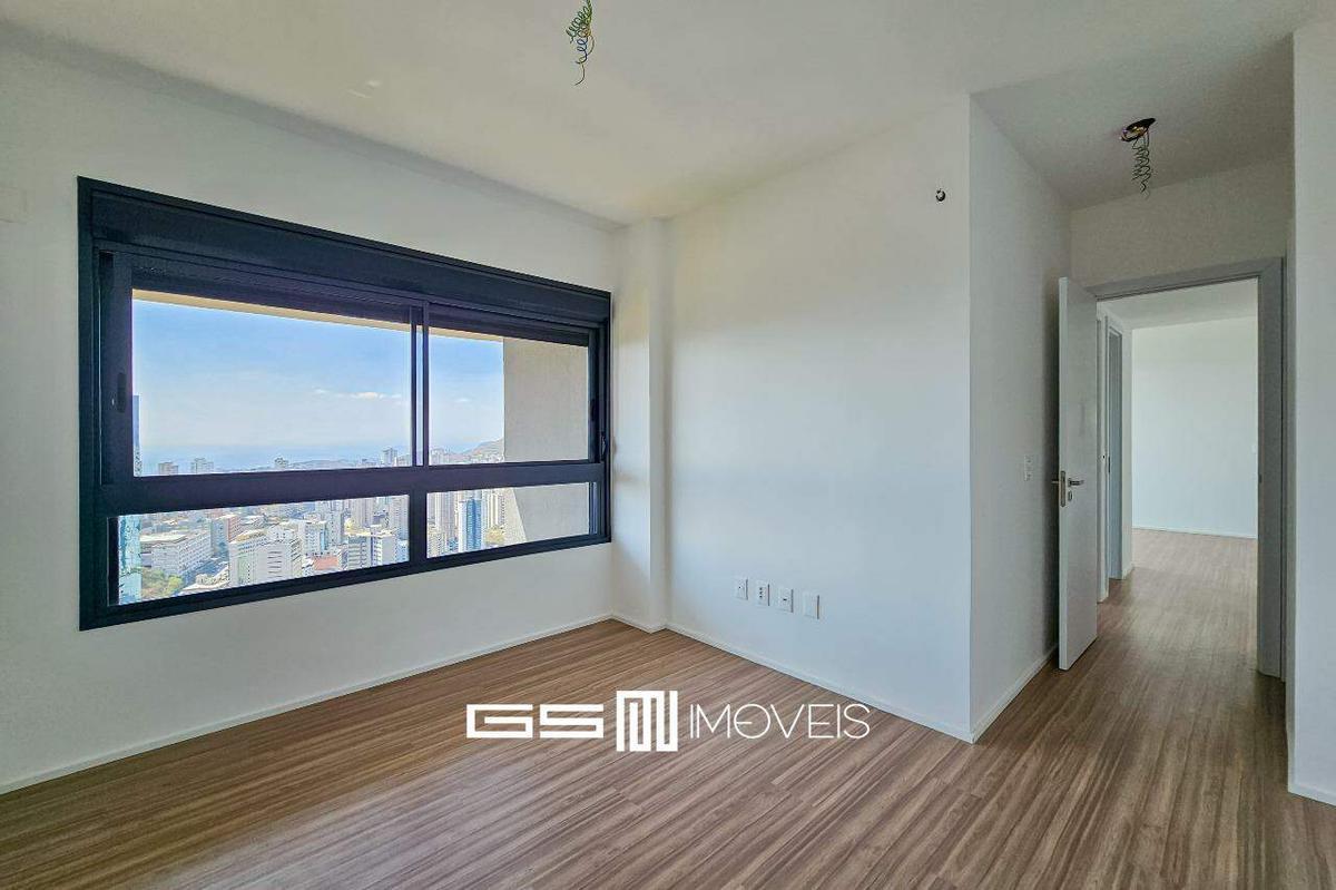 Apartamento, Vila da Serra, 2 Quartos, 2 Vagas, 1 Suíte