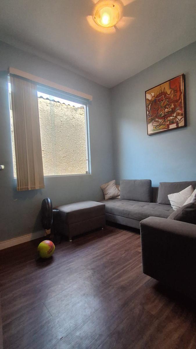 Casa, Conjunto Minascaixa, 3 Quartos, 2 Vagas, 1 Suíte