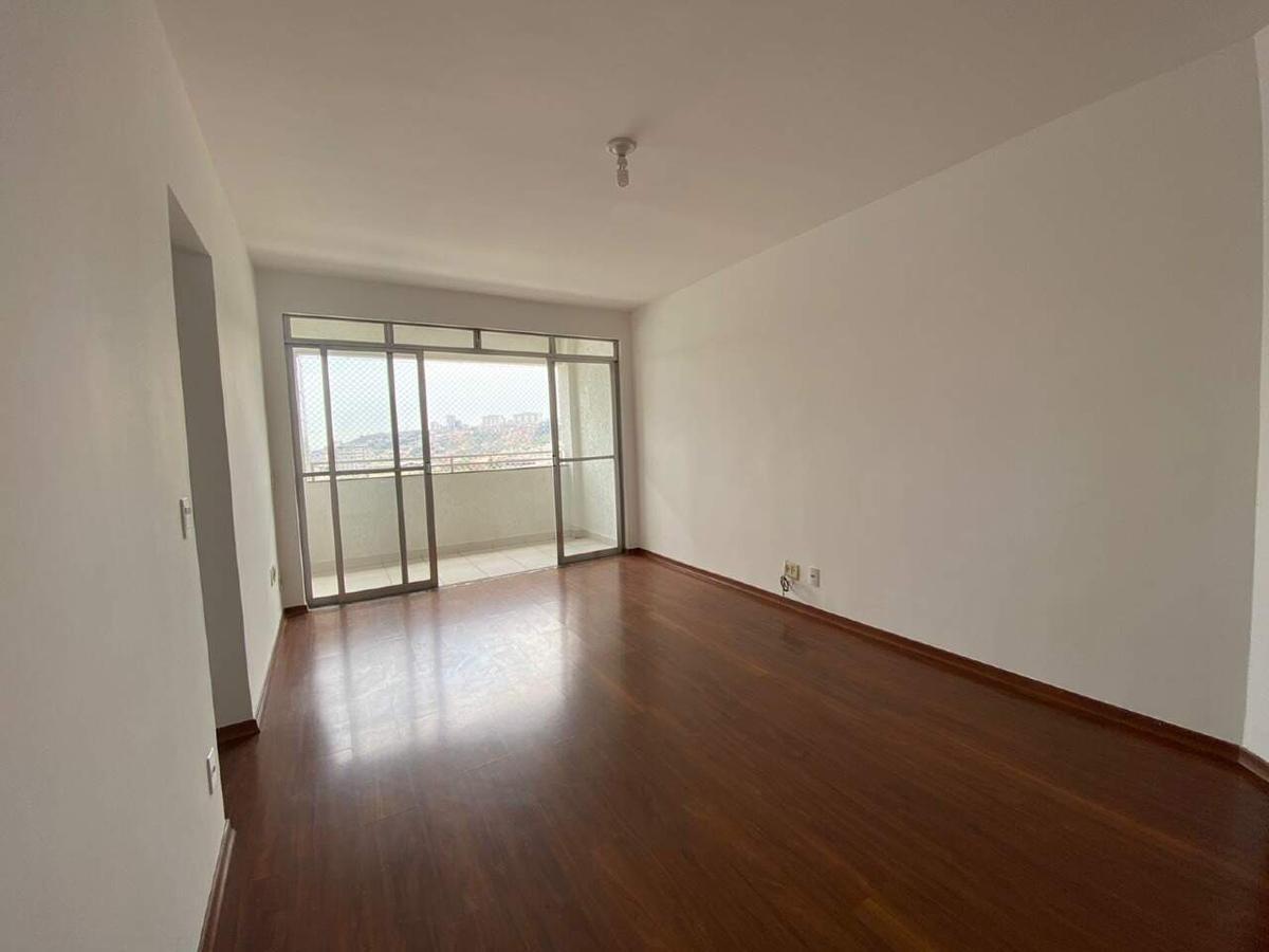 Apartamento, Estoril, 3 Quartos, 2 Vagas, 1 Suíte
