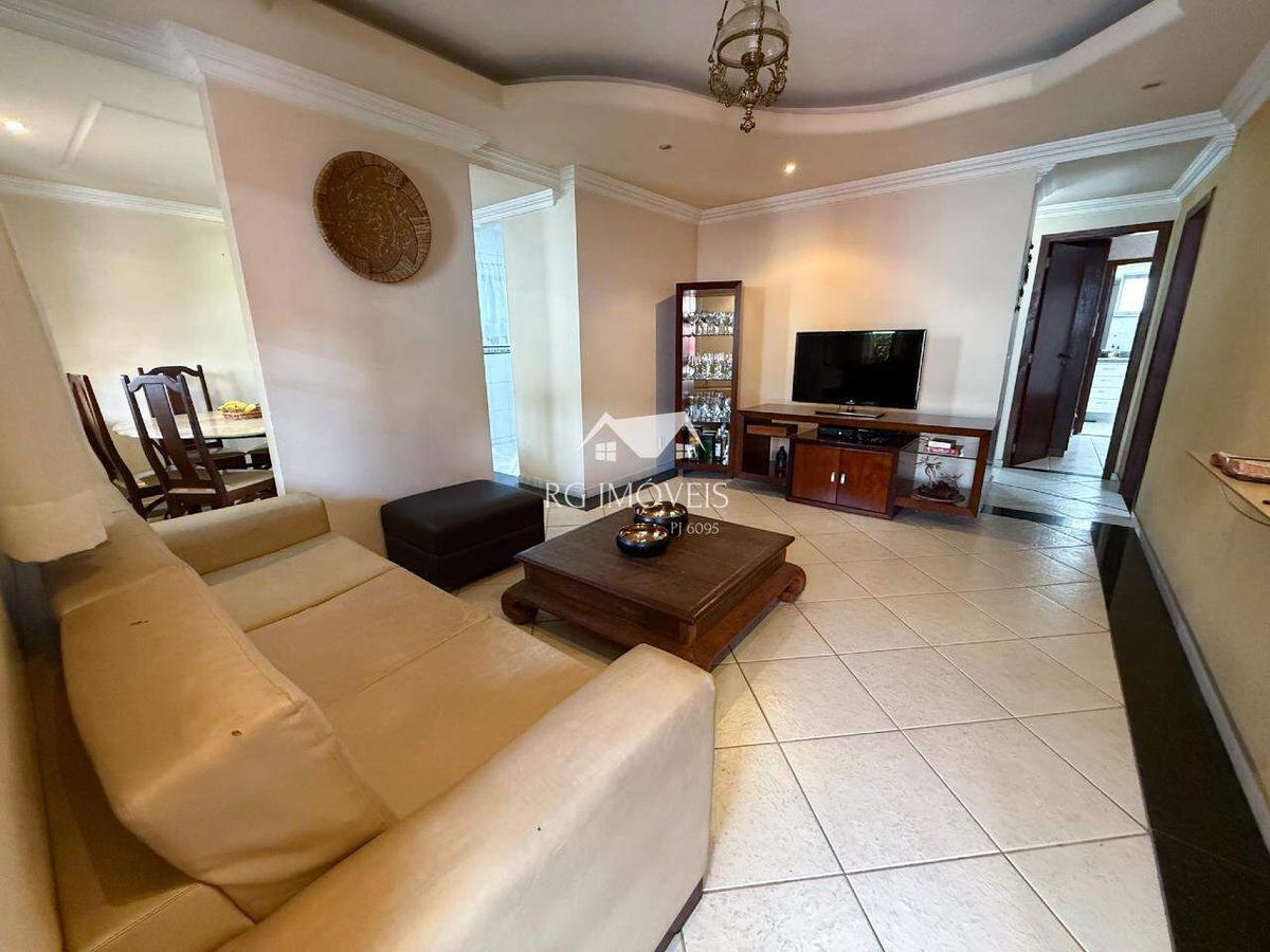 Casa, Tirol (barreiro), 3 Quartos, 2 Vagas, 1 Suíte